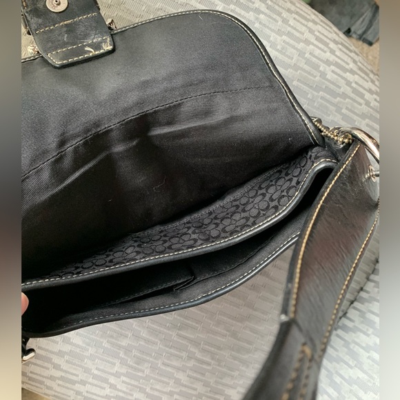 Vintage Coach Shoulder Purse - Picture 6 of 7